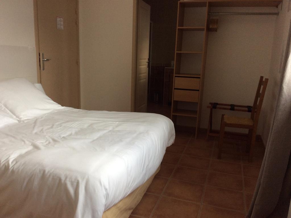 La Campagne De Petre Hotel Entrevennes Luaran gambar